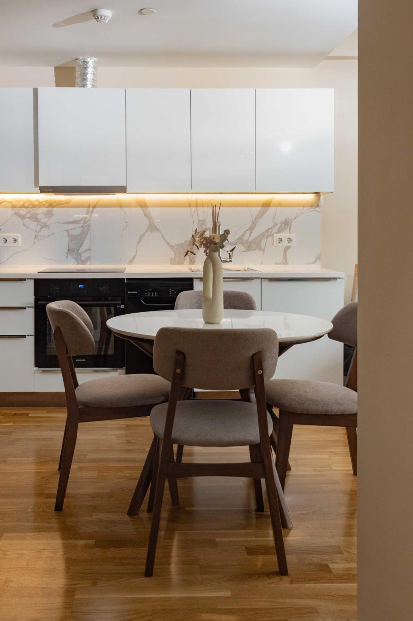 180° View Apartment In Diamond Building 스코페 외부 사진